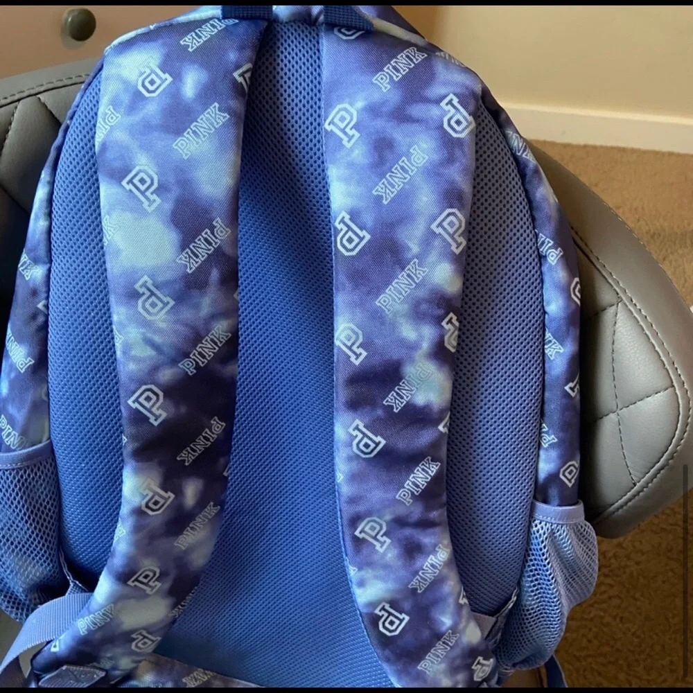 VS PINK backpack - Picture 4 of 6